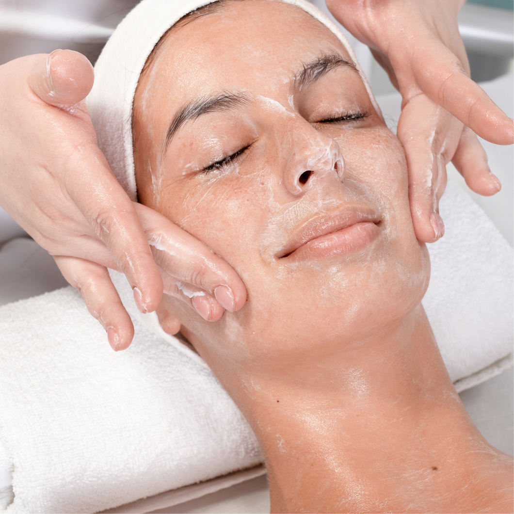 Facial Treatments Course